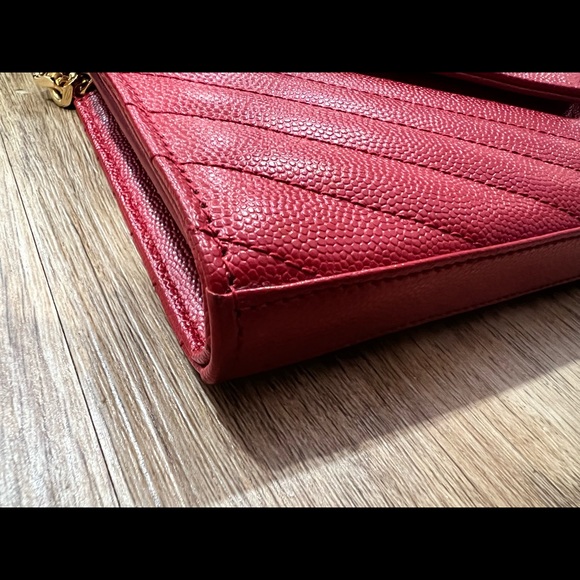 Saint Laurent Large Grain de Poudre Wallet on Chain - Picture 4 of 7